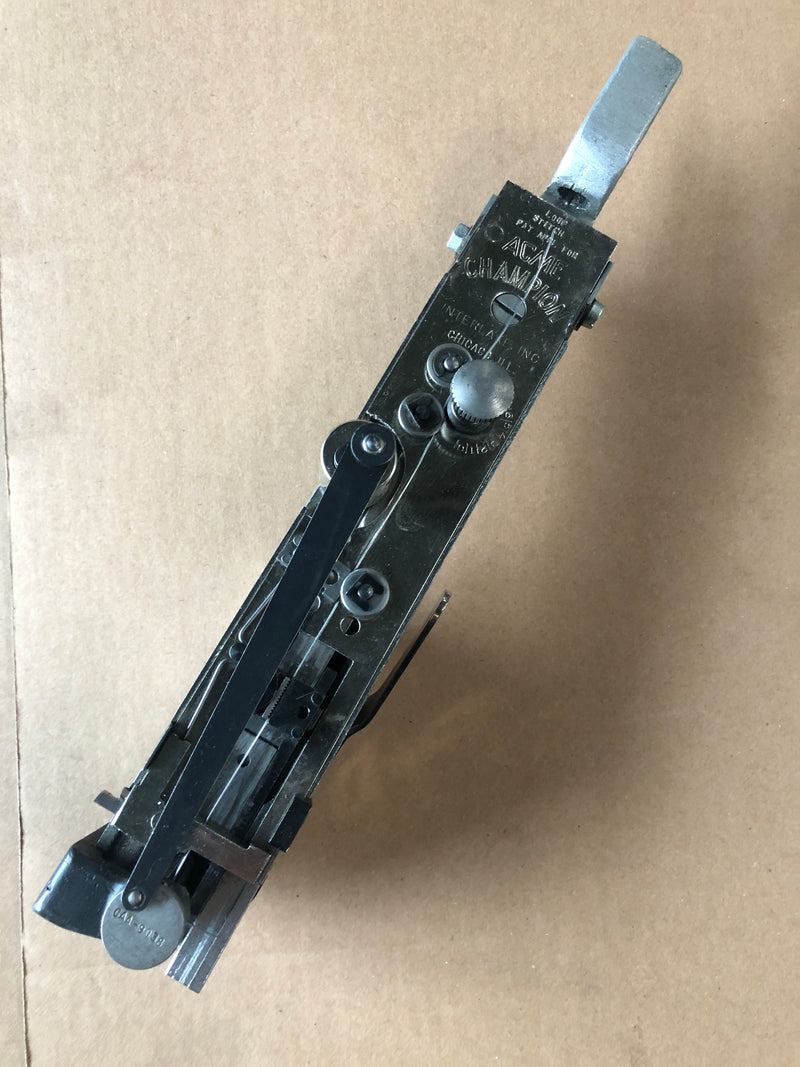Loop Stitching head
