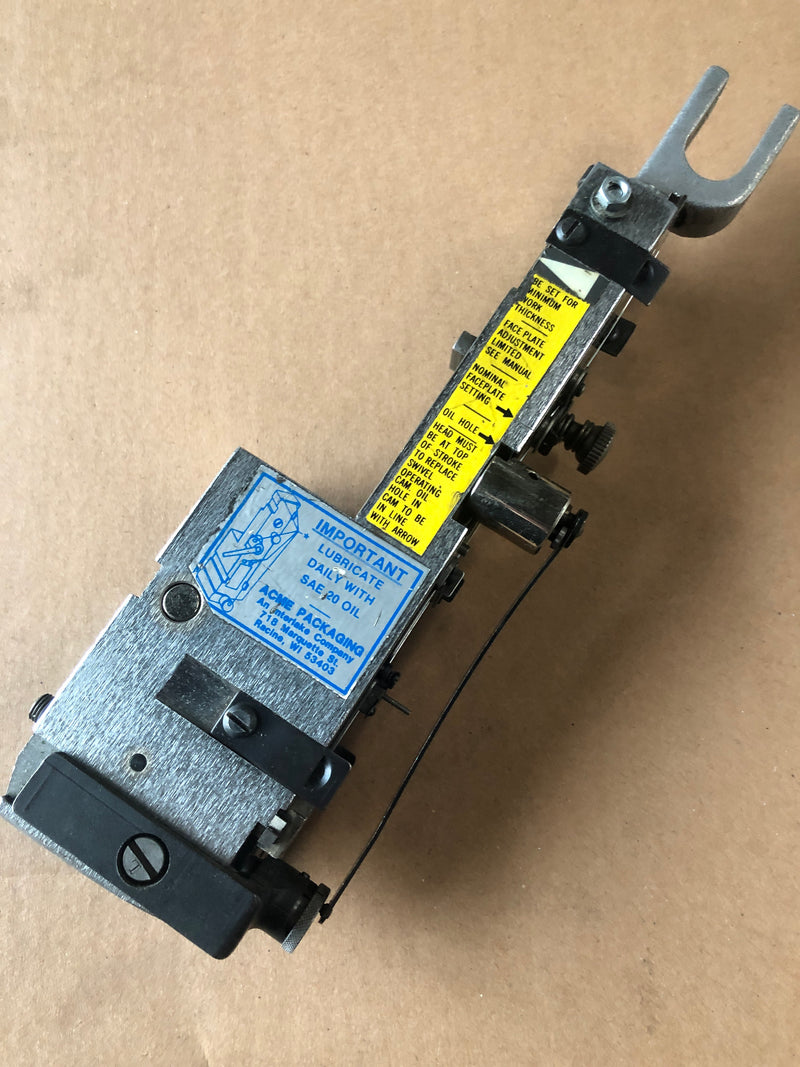 Loop Stitching head